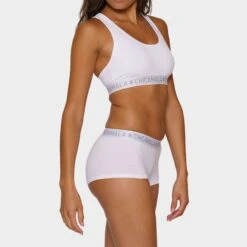 Chicamala Dames 2-pack Boxershorts Basic Wit -BJØRN BORG Verkoopwinkel aHR0cHM6Ly93d3cuYm94ZXJzLm5sL21lZGlhL2NhdGFsb2cvcHJvZHVjdC8xLzIvMTIxNWJhc2ljMDQtMTAwMzUuanBnP3N0b3JlPWJveGVyc19ubCZpbWFnZS10eXBlPWltYWdl