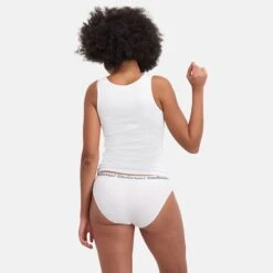 Bamboo Basics Dames 3-pack Slips Yara Wit -BJØRN BORG Verkoopwinkel aHR0cHM6Ly93d3cuYm94ZXJzLm5sL21lZGlhL2NhdGFsb2cvcHJvZHVjdC9iL2EvYmFtYm9vLWJhc2ljc195YXJhLTAwMi1iYWNrLmpwZz9zdG9yZT1ib3hlcnNfbmwmaW1hZ2UtdHlwZT1pbWFnZQ