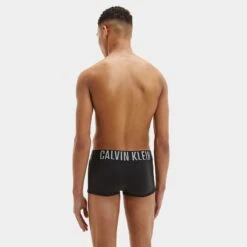 Calvin Klein Intense Power 2-pack Microfiber Lowrise Boxer Trunks Zwart & Grijs -BJØRN BORG Verkoopwinkel aHR0cHM6Ly93d3cuYm94ZXJzLm5sL21lZGlhL2NhdGFsb2cvcHJvZHVjdC9jL2EvY2FsdmluLWtsZWluX25iMjU5OWEtOWM1XzFfbW9kZWxfYWNodGVya2FudC5qcGc c3RvcmU9Ym94ZXJzX25sJmltYWdlLXR5cGU9aW1hZ2U