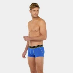 HOM Microfiber Boxer Rainbow Sport Blauw -BJØRN BORG Verkoopwinkel aHR0cHM6Ly93d3cuYm94ZXJzLm5sL21lZGlhL2NhdGFsb2cvcHJvZHVjdC9oL28vaG9tXzQwMjQwOS0xMjA0X21vZGVsX3Zvb3JrYW50LmpwZz9zdG9yZT1ib3hlcnNfbmwmaW1hZ2UtdHlwZT1pbWFnZQ