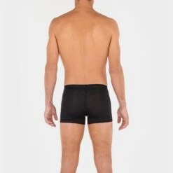 HOM 3-pack Boxers Tonal Zwart -BJØRN BORG Verkoopwinkel aHR0cHM6Ly93d3cuYm94ZXJzLm5sL21lZGlhL2NhdGFsb2cvcHJvZHVjdC9oL28vaG9tXzQwMjQzNy10MDAxX21vZGVsX2FjaHRlcmthbnQuanBnP3N0b3JlPWJveGVyc19ubCZpbWFnZS10eXBlPWltYWdl