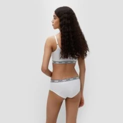 Hugo Boss Dames HUGO 3-pack Hipsters Wit -BJØRN BORG Verkoopwinkel aHR0cHM6Ly93d3cuYm94ZXJzLm5sL21lZGlhL2NhdGFsb2cvcHJvZHVjdC9oL3UvaHVnby1ib3NzXzUwNDY5NjU4LTEwMF9tb2RlbF9hY2h0ZXJrYW50LmpwZz9zdG9yZT1ib3hlcnNfbmwmaW1hZ2UtdHlwZT1pbWFnZQ