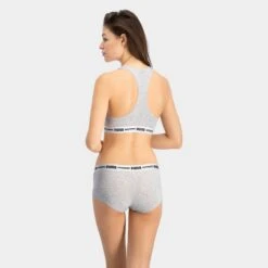 PUMA Dames 2-pack Cotton Modal Mini Boxershorts Grijs -BJØRN BORG Verkoopwinkel aHR0cHM6Ly93d3cuYm94ZXJzLm5sL21lZGlhL2NhdGFsb2cvcHJvZHVjdC9wL3UvcHVtYV82MDMwMzMwMDEtMzI4XzJfbW9kZWxfYWNodGVya2FudC5qcGc c3RvcmU9Ym94ZXJzX25sJmltYWdlLXR5cGU9aW1hZ2U